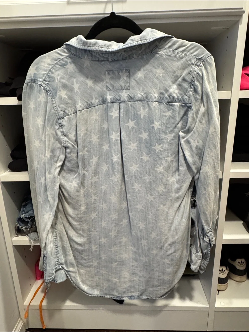 Rails button down